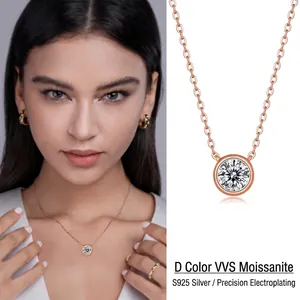 Elegante collana bubble in argento S925 con moissanite e finitura in oro rosa