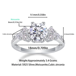 Anello classico in argento sterling S925 con una moissanite rotonda da 2 carati