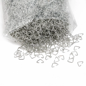 Bulk silver triangle jump rings made of iron for DIY jewelry making and necklace crafts