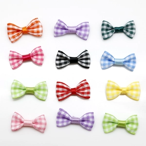 Set van 12 kleurrijke geruite strikjes voor DIY-haaraccessoires en knutselprojecten