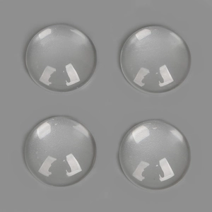 Set van vier ronde glazen cabochons voor DIY sieraden en kristallen koepelvormige hangers