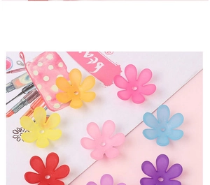 Bunte matte Acrylperlen in Blütenform für DIY-Schmuck und Halskettenzubehör