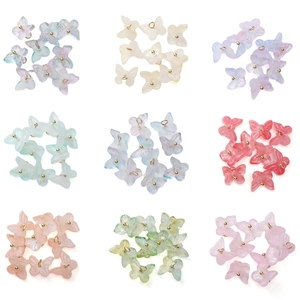 Pendentifs papillons colorés en résine avec anneaux dorés pour création de bijoux