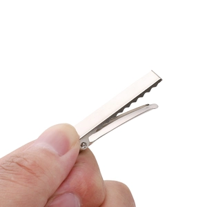 Clip per capelli a coccodrillo in metallo argento con bordi seghettati per lo styling