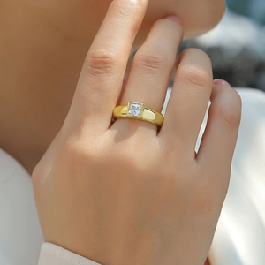 Minimalist 18K gold plated S925 silver ring with a square-cut D-color moissanite stone