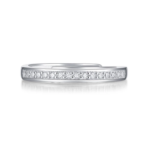 Macro detail of the adjustable S925 sterling silver ring with row of brilliant pavé zirconias