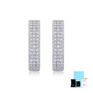 Detailansicht S925 Silber-Creolen mit GRA-Zertifikat und passendem Geschenkbox-Set