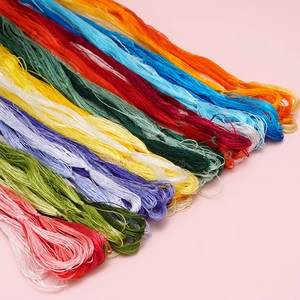 Juego de 8 Colores de Hilo de Bordar de Seda de Morera Degradado Hilo Hecho a Mano DIY Para Artesanía de Horquillas Costura Joyería