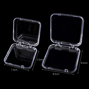 Transparent plastic storage boxes with lids in sizes 7.5cm and 8.5cm for jewelry