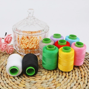 Set di fili per cucire in poliestere multicolore per macchine e fai-da-te