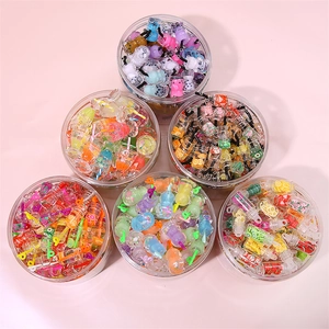 Ciondoli in resina in miniatura per bevande alla frutta e boba tea in colori pastello