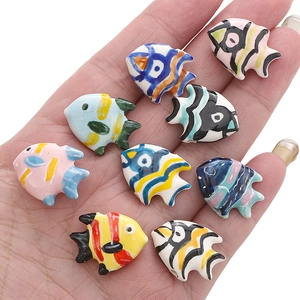 Hand-painted fish-shaped ceramic beads for DIY jewelry making and bracelet accessories