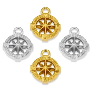 Pendenti a bussola in stile vichingo nordico in oro e argento con incisione dettagliata