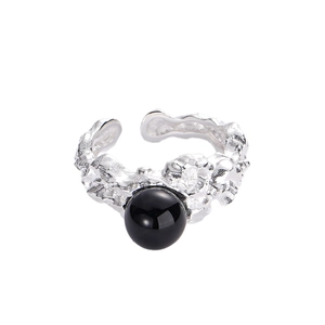 Minimalist S925 sterling silver open ring with irregular texture and black onyx bead