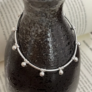 Minimalist S925 sterling silver beaded bracelet with dangling polished spheres for women