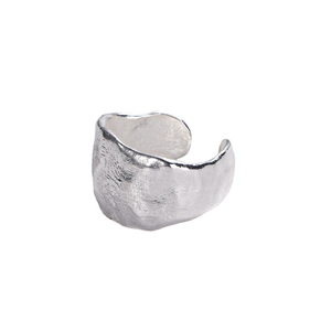 Bague ouverte en argent sterling S925 avec texture martelée irrégulière style lave