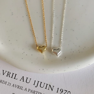 Colliers avec pendentifs cœur en argent sterling S925, finitions dorée et argentée