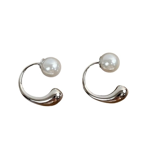 Elegant S925 sterling silver C-shaped drop earrings with round white pearls