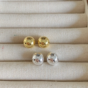 Minimalist 925 sterling silver sphere stud earrings in polished gold and silver finishes