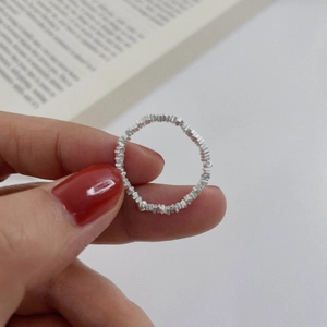 Minimalist S925 sterling silver irregular beaded ring with pearl accent on finger