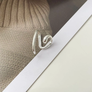 Minimalist S925 sterling silver double-layered ear cuff with irregular spiral line design