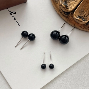 Detailed set of three black onyx stud earrings in various sizes with S925 silver posts