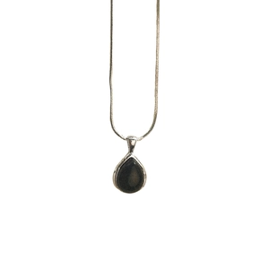 S925 sterling silver black onyx teardrop pendant necklace with sleek snake chain