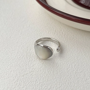 Bague ouverte en argent S925 minimaliste avec pierre de nacre ovale pour femme
