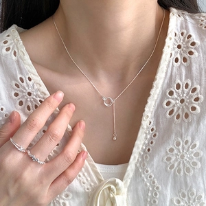 S925 sterling silver interlocking rings necklace and thin rings on model in lace top