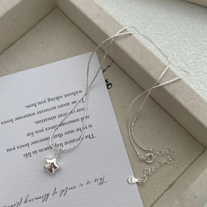 Elegant S925 sterling silver star pendant necklace with snake chain and lobster clasp