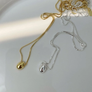 Minimalist 925 sterling silver oval bean pendant necklace with polished box chain