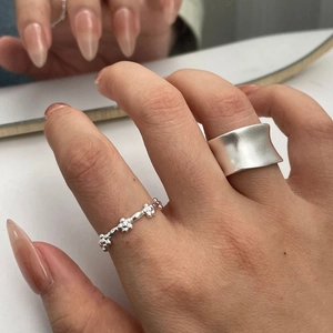 S925 sterling silver matte rings set featuring wide smooth band and detailed floral ring