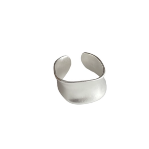 Minimalist S925 sterling silver matte open ring with irregular wave design and brushed finish