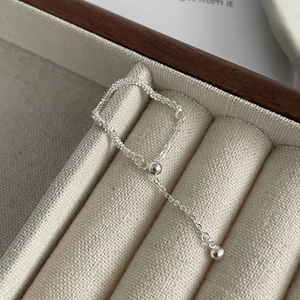 Sparkling S925 sterling silver adjustable chain ring with elegant silver bead tassel