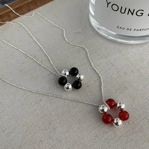 Elegant S925 sterling silver ball pendant necklace in black and red beaded designs