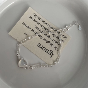 Bracelet double couche en argent sterling 925 avec pendentif cœur en calcédoine blanche