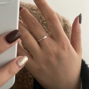 Minimalist S925 sterling silver open ring featuring a delicate fish design for women