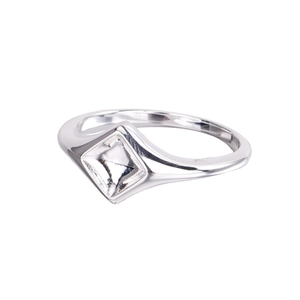 Bague minimaliste en argent sterling 925 avec un design géométrique de losange pour femme