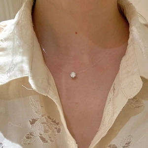 Minimalistische S925 Sterling Silber unsichtbare Fischlinienkette mit schwebendem Zirkon