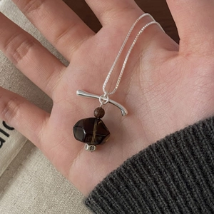 S925 sterling silver necklace featuring smoky quartz stone and geometric pendant