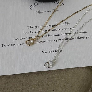 Minimalist S925 sterling silver necklaces with oval zircon pendants in gold and silver