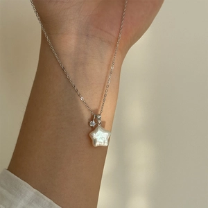 Collier en argent S925 avec pendentif étoile en nacre naturelle et zircon brillant