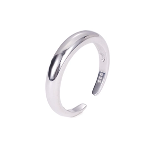 S925 sterling silver minimalist open ring with polished surface and inner hallmark