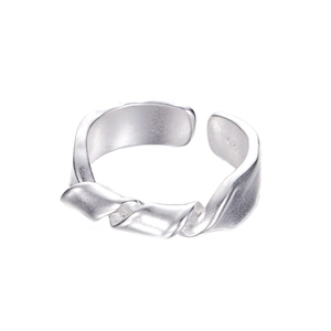 Minimalist S925 sterling silver open knot ring with a matte twisted mobius geometry