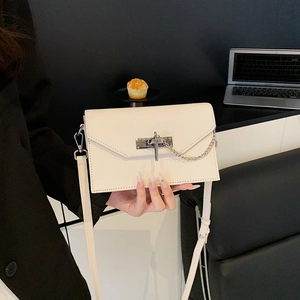 White Kelly bag with toothpick texture and silver metal lock closure for women