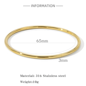 Dimensions détaillées de 65 mm de diamètre et 3 mm de largeur pour bracelet en acier doré