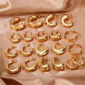 Mode Klobig Geometrisch Kupfer Creolen Für Damen Vergoldet Statement C-Form Minimalistisch Glänzender Schmuck Zubehör