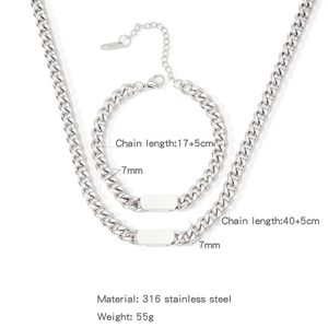 Set collana e bracciale a catena cubana in acciaio argentato con dettaglio targhetta ID