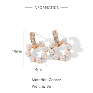 Détails des boucles d'oreilles cœur en perles plaqué or 18 carats de 19mm sur 14mm