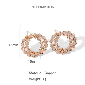 Détails des boucles d'oreilles créoles géométriques dorées rose avec zircons blancs